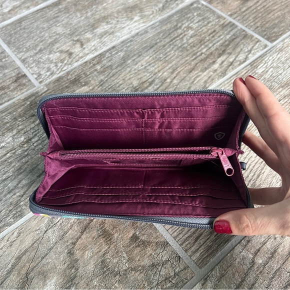 Vera Bradley RFID Protection Wallet Wristlet, Midtown Print, Women’s Accessories - Picture 6 of 8